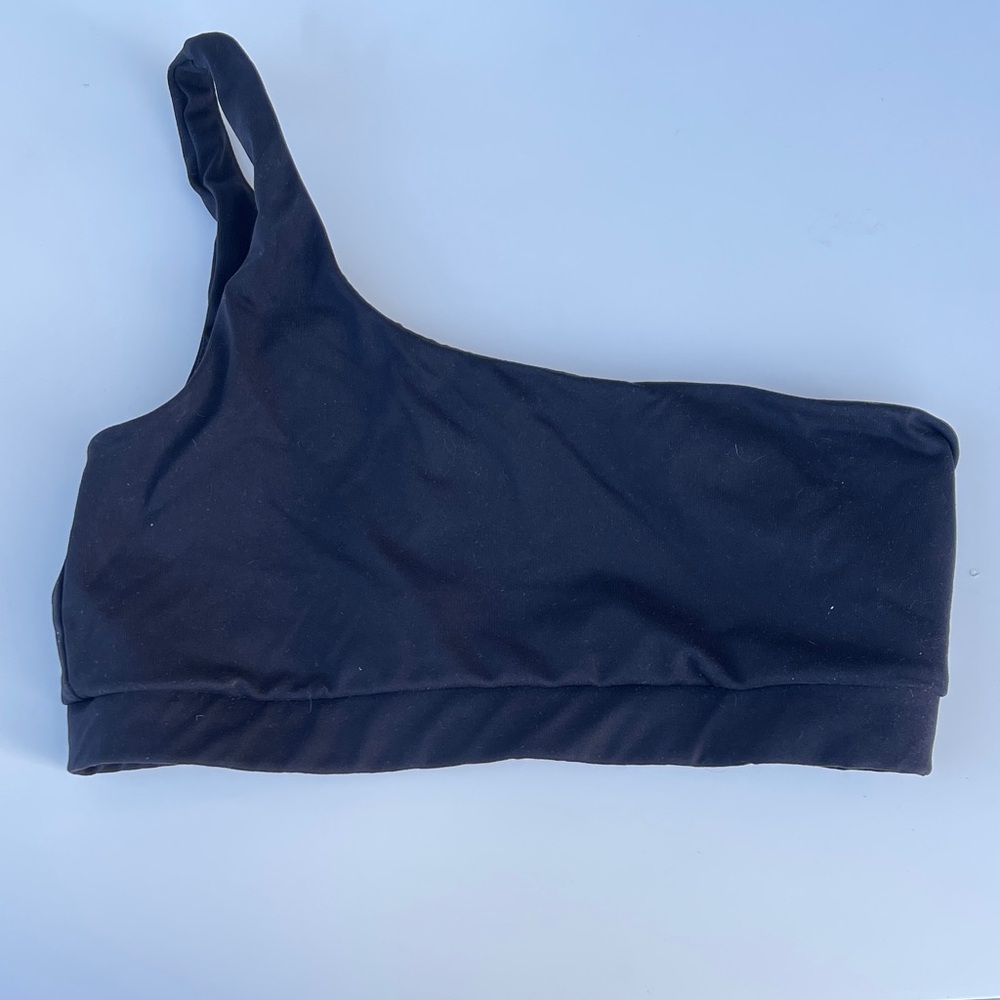 Cute booty Black One-Shoulder Top